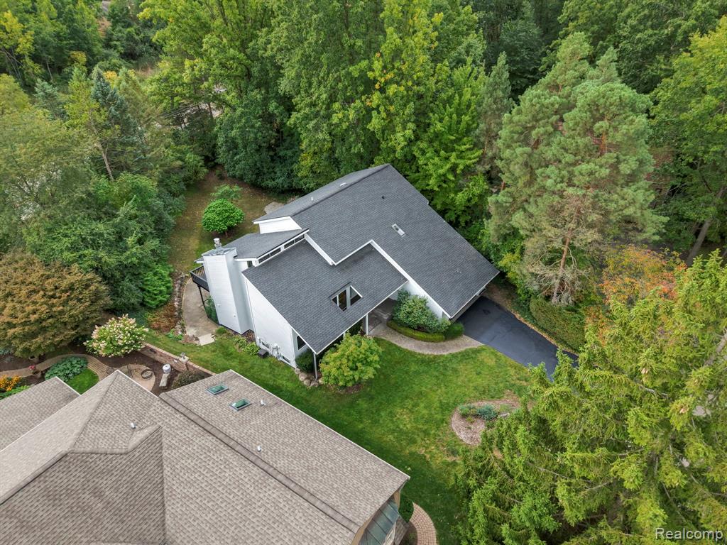 4540 Rolling Pine Court, West Bloomfield, MI 48323 — Photo 57