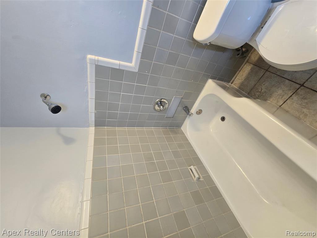 7671 - 7675 Evergreen Avenue, Detroit, MI 48228 — Photo 38
