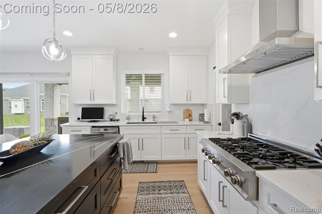 49658 Monarch Drive, Macomb, MI 48044 — Photo 9
