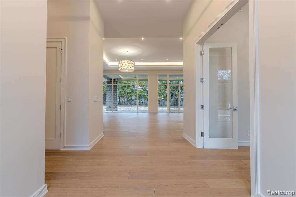 7400 Melody Lane, Bloomfield Hills, MI 48301 — Photo 14