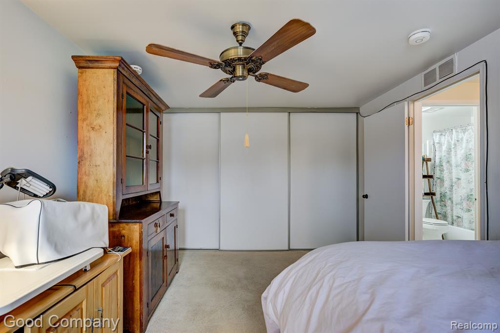 21208 E GLEN HAVEN Circle, Northville, MI 48167 — Photo 26