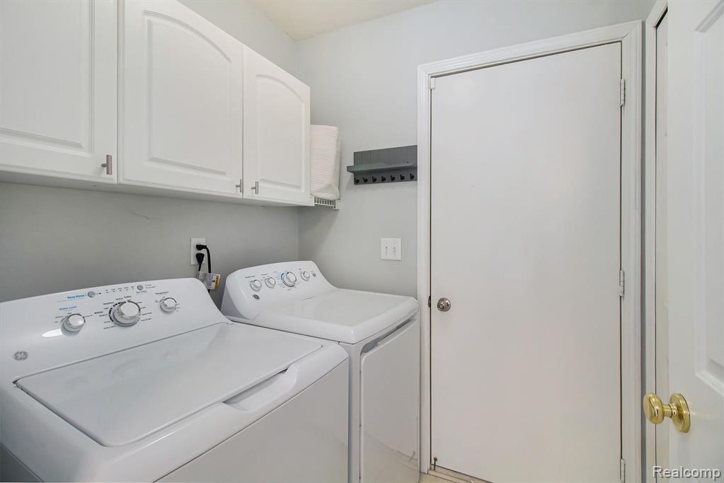 4604 WILLOW VIEW Court, 22, Howell, MI 48843 — Photo 21