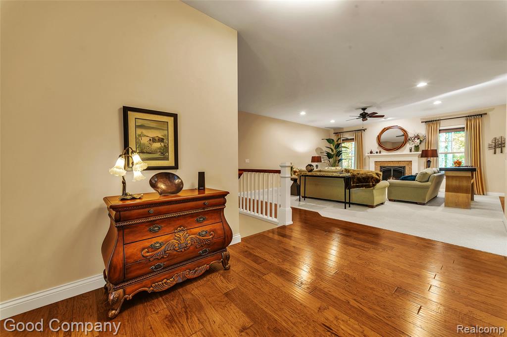 8726 Sunrise Mist Drive, Pinckney, MI 48169 — Photo 7