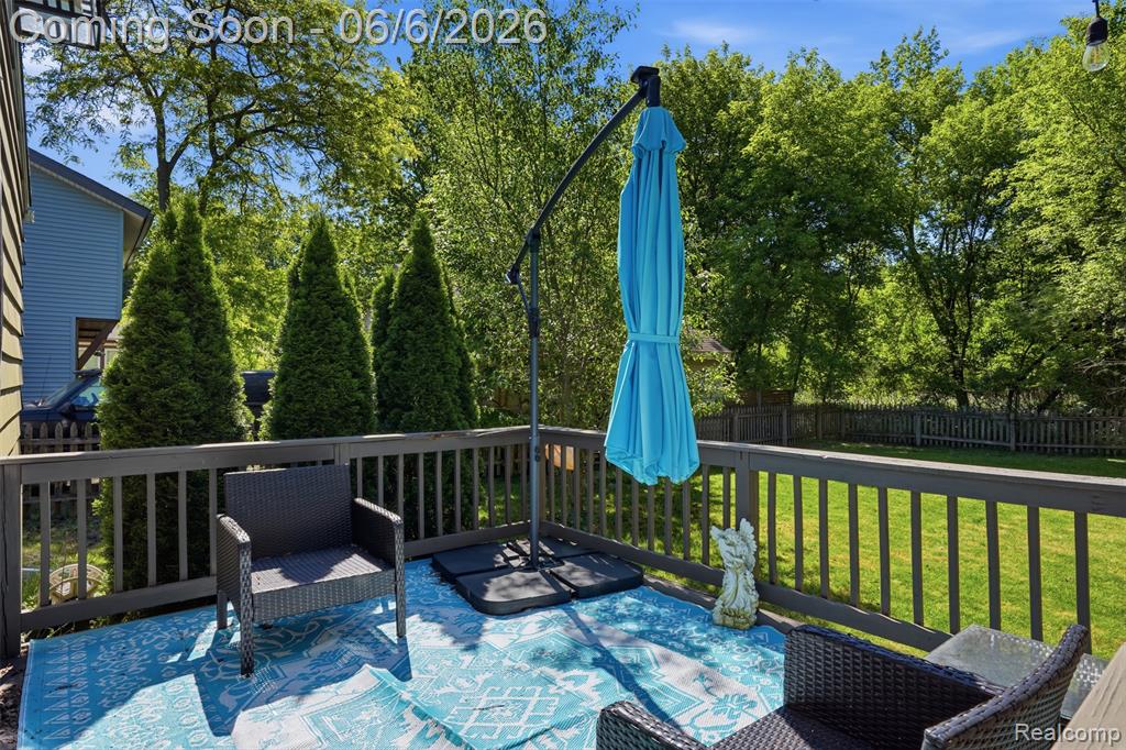 425 W Caroline Street, Fenton, MI 48430 — Photo 22