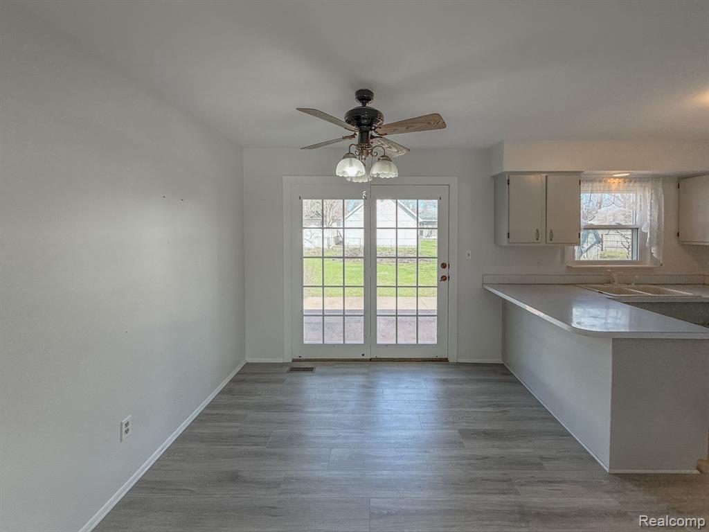 5171 OAKVIEW Drive, Swartz Creek, MI 48473 — Photo 14