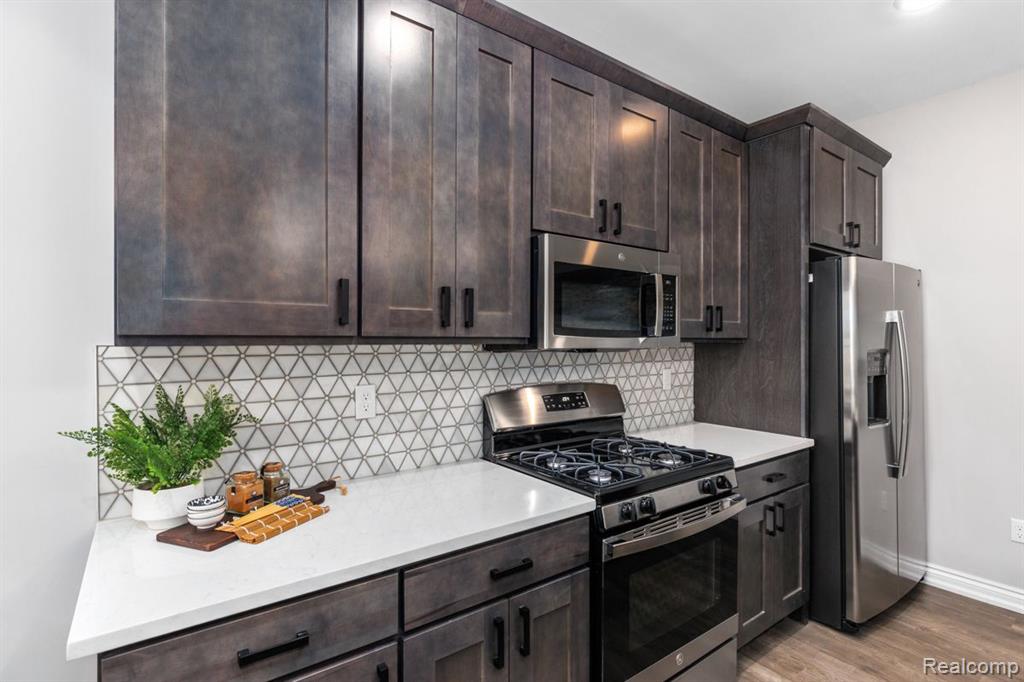 5855 Windword Drive, Brighton, MI 48116 — Photo 14