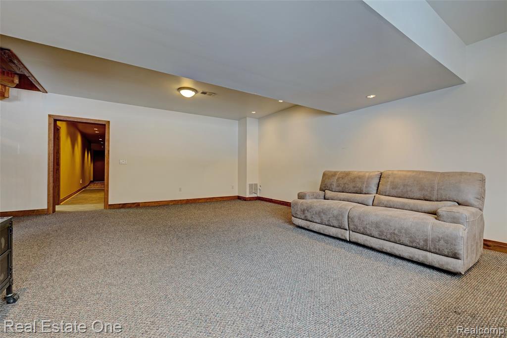 4340 Lahring Road, Holly, MI 48442 — Photo 48