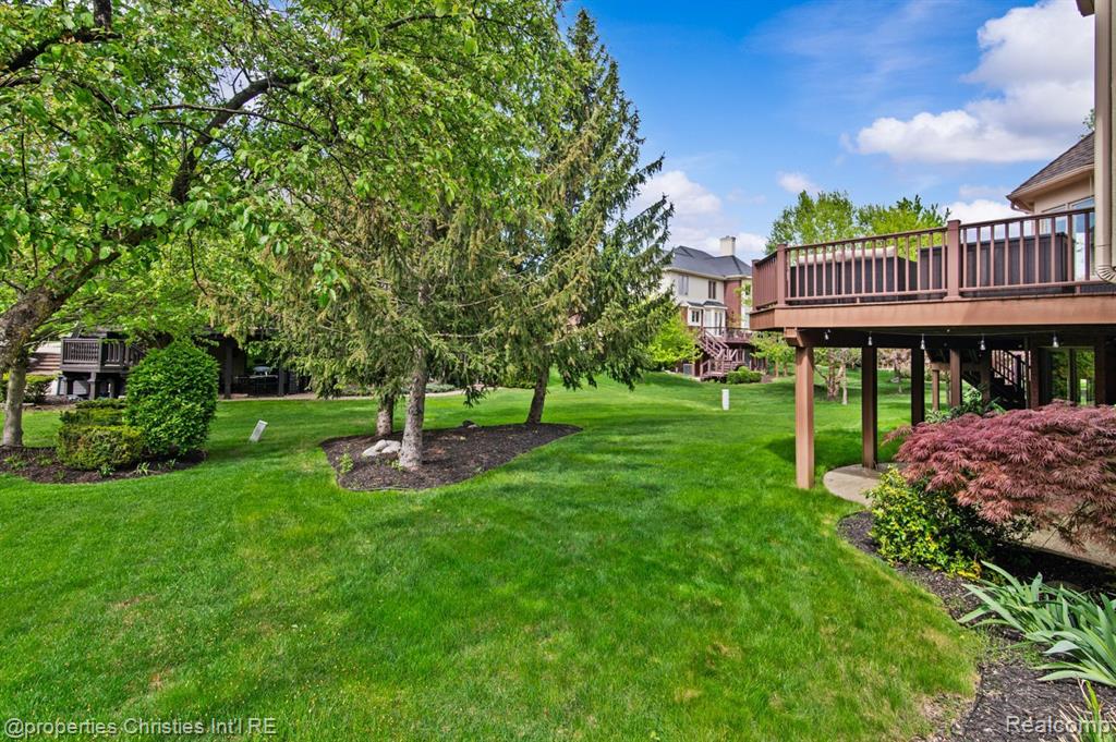 48252 BINGHAMPTON, Northville, MI 48168 — Photo 48