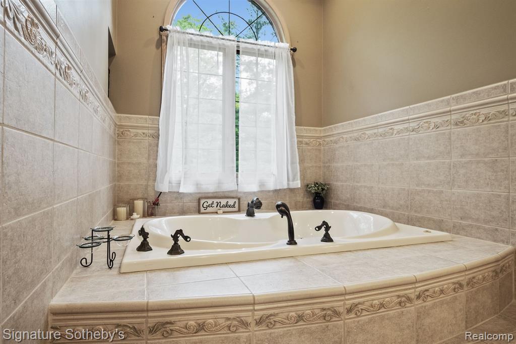 3967 Harmony Hills Drive, Oxford, MI 48370 — Photo 22