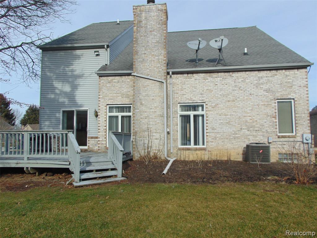 40601 LADENE Lane, Novi, MI — Photo 2