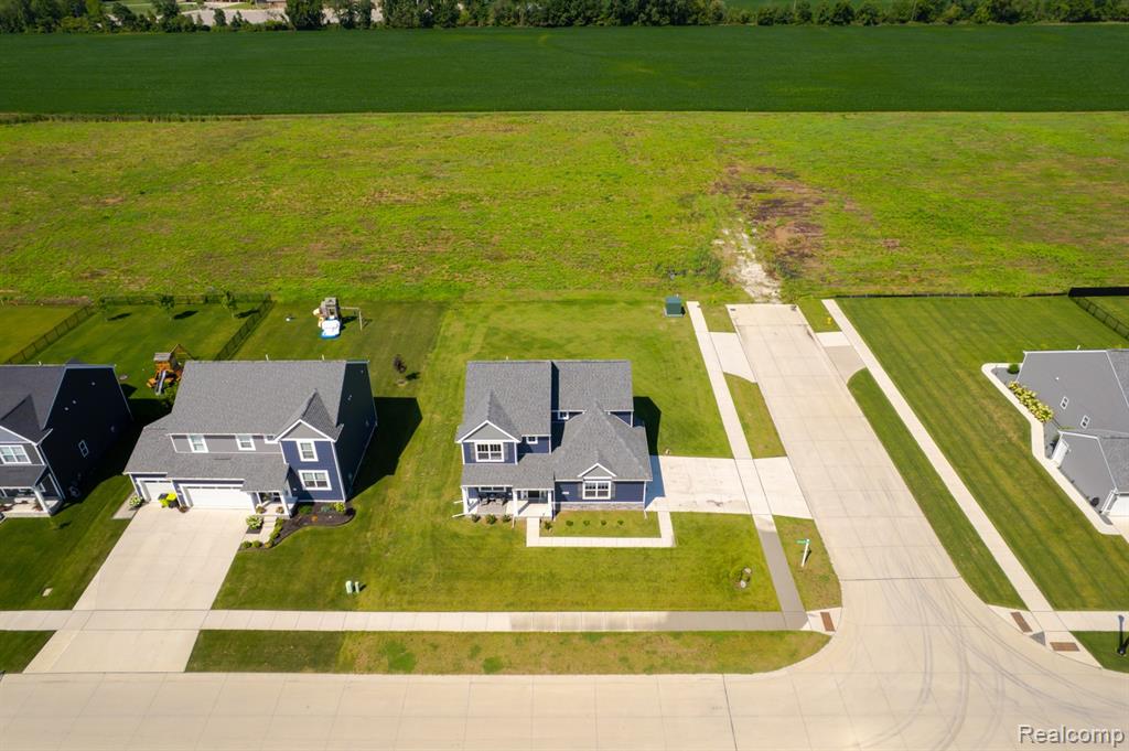 52361 Wellington Valley Drive, Macomb, MI 48042 — Photo 35