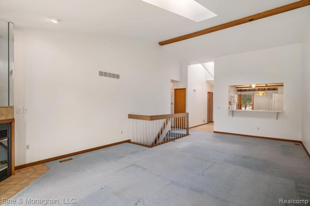 43389 RIVERBEND Boulevard, Clinton Twp, MI 48038 — Photo 16
