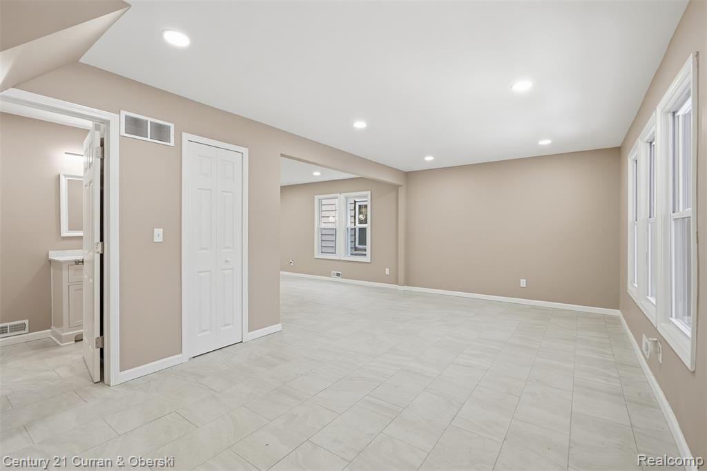 8063 Gartner Street, Detroit, MI 48209 — Photo 3