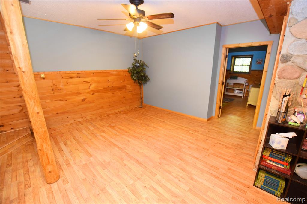5298 Clear Lake Road, North Branch, MI 48461 — Photo 16