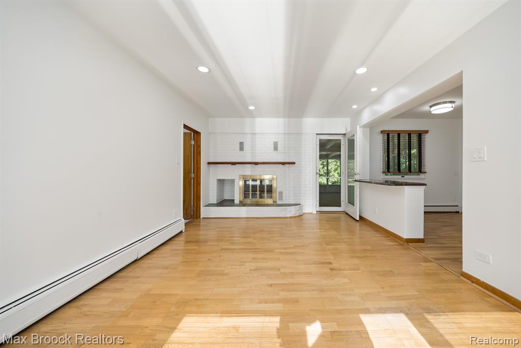 6041 EASTMOOR Road, Bloomfield Hills, MI 48301 — Photo 15