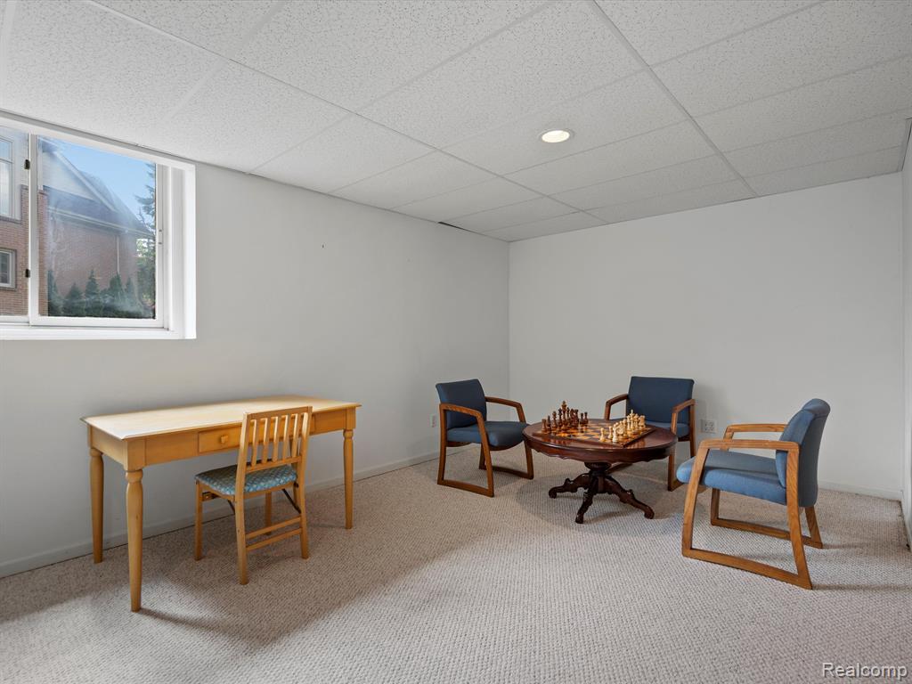 6671 CHELSEA, West Bloomfield, MI — Photo 25