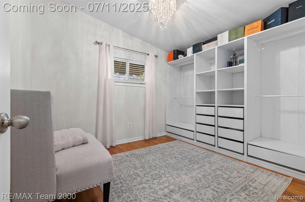 9756 Buckingham Avenue, Allen Park, MI 48101 — Photo 15