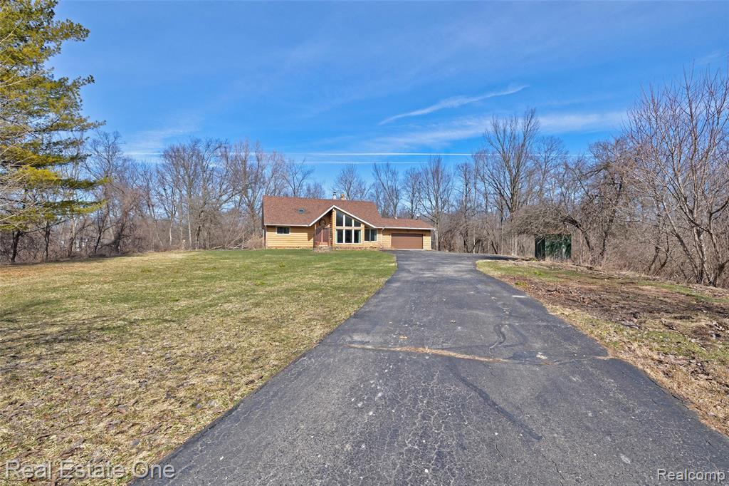 5307 Metamora Road, Metamora, MI 48455 — Photo 71