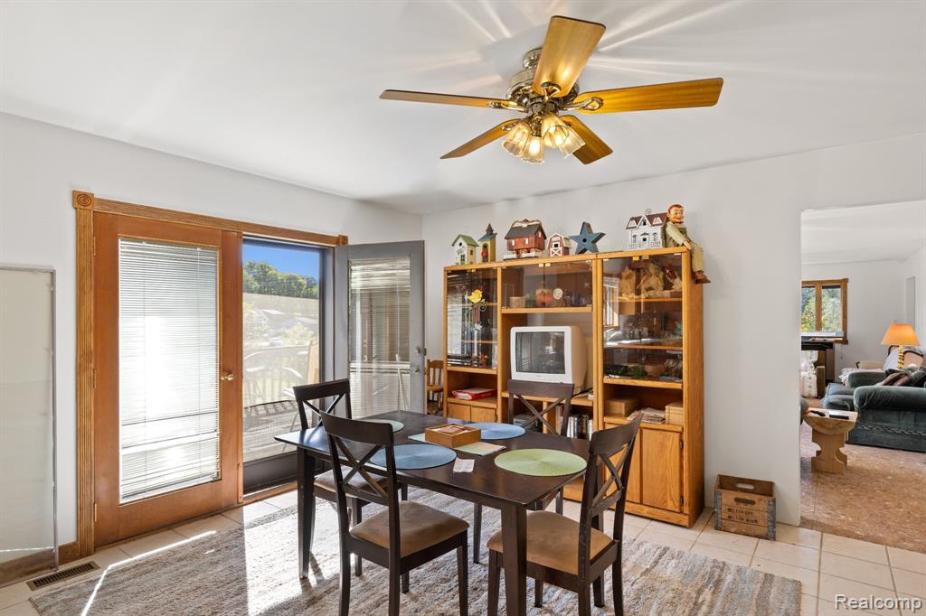 15281 US 12 Highway, Brooklyn, MI 49253 — Photo 10