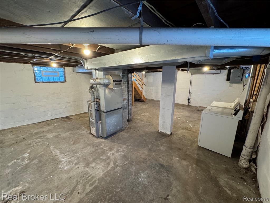86 Hamilton Street, Pontiac, MI 48342 — Photo 25