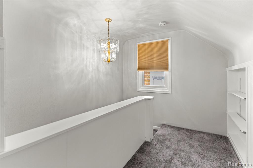 9892 Hubert Avenue, Allen Park, MI 48101 — Photo 19