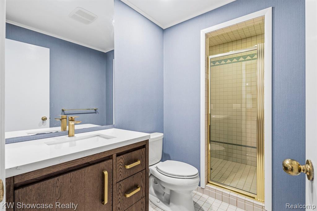 1539 Wandrei Court, Commerce Twp, MI 48382 — Photo 47