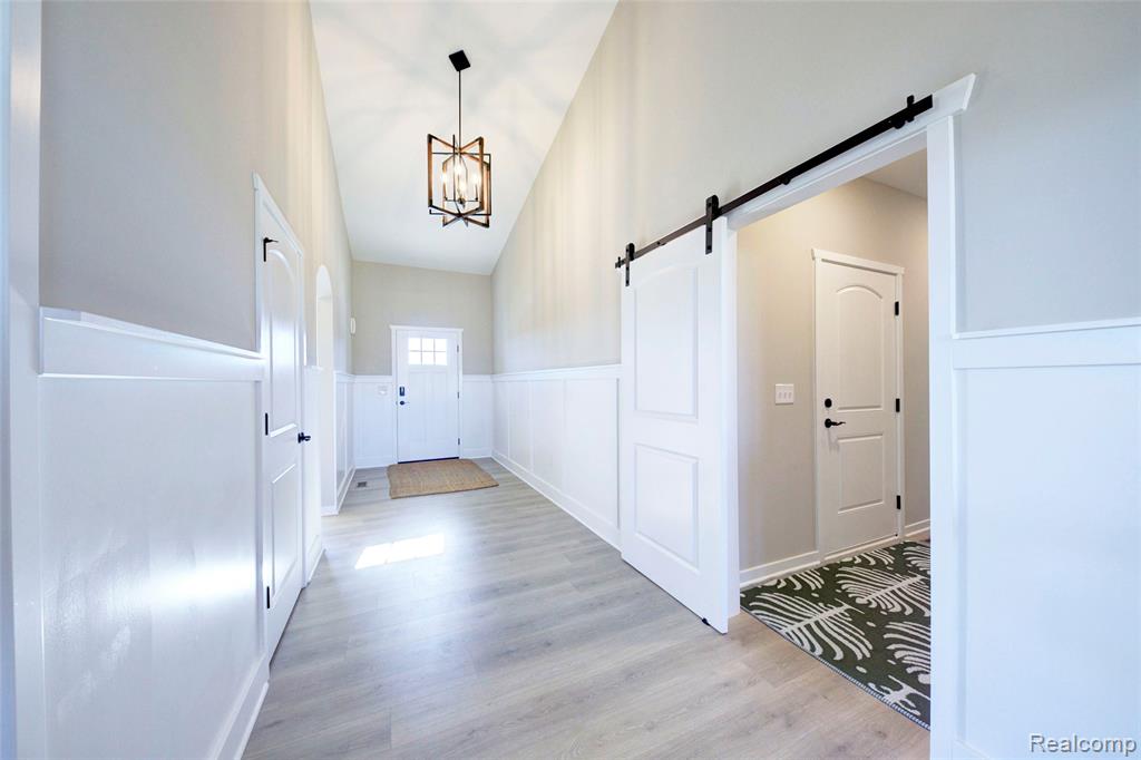 688 Round Rock Drive, Howell, MI 48843 — Photo 3