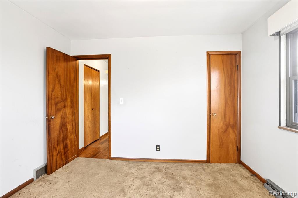 1397 N Seymour Road, Flushing, MI 48433 — Photo 22