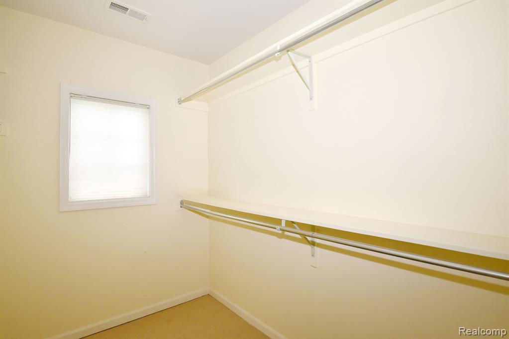 490 NEWBURNE POINTE, Bloomfield Hills, MI 48304 — Photo 19