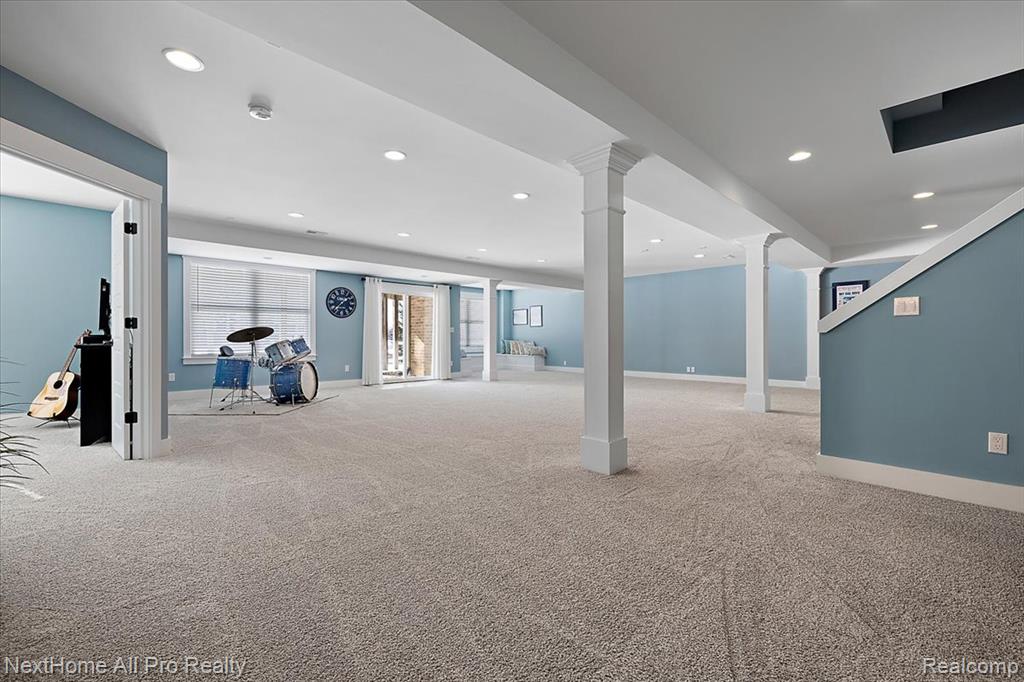22841 Shepherds Hollow Drive, South Lyon, MI 48178 — Photo 37