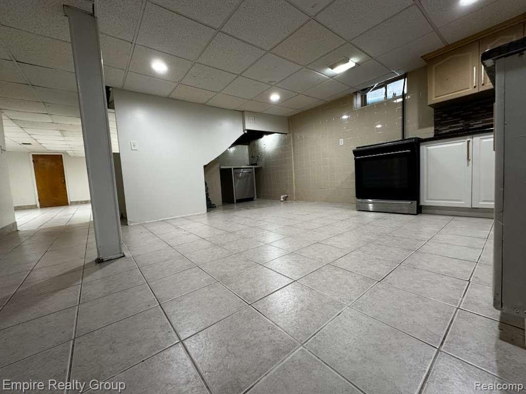 5245 Jonathon Street, Dearborn, MI 48126 — Photo 27