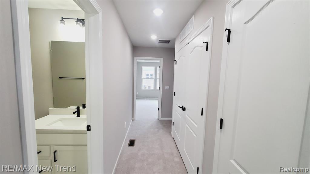 43099 Atwood Avenue, Novi, MI — Photo 20