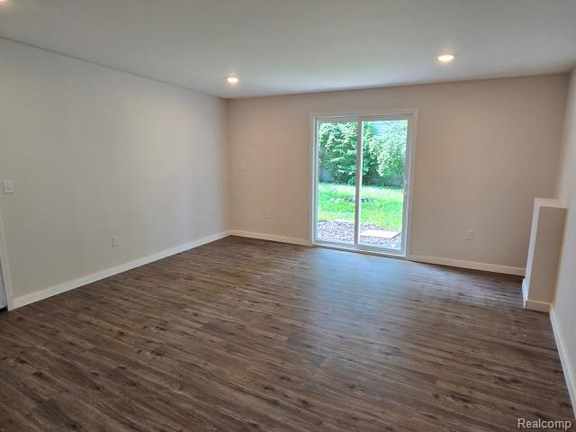 41 Parkview Street, Mount Clemens, MI 48043 — Photo 4