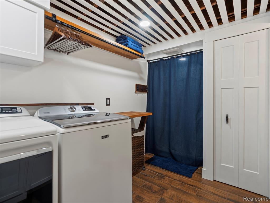 6410 Paramus, Clarkston, MI — Photo 20