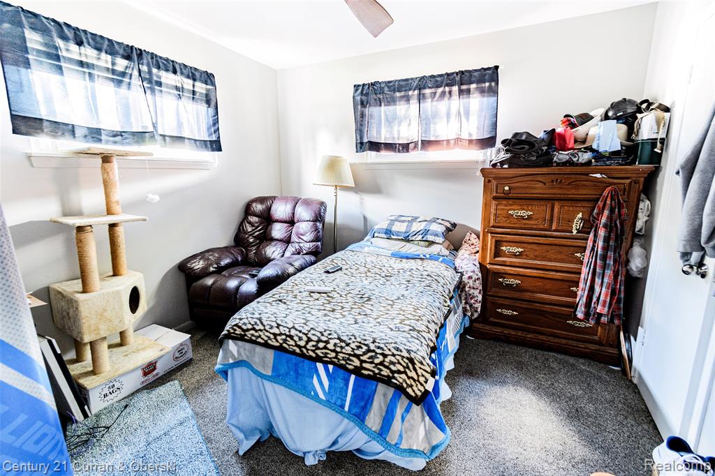 4644 Gertrude Street, Dearborn Heights, MI 48125 — Photo 17