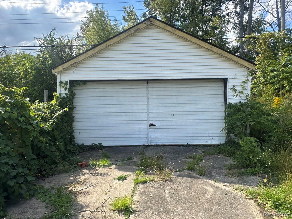 14171 Plainview Avenue, Detroit, MI 48223 — Photo 5