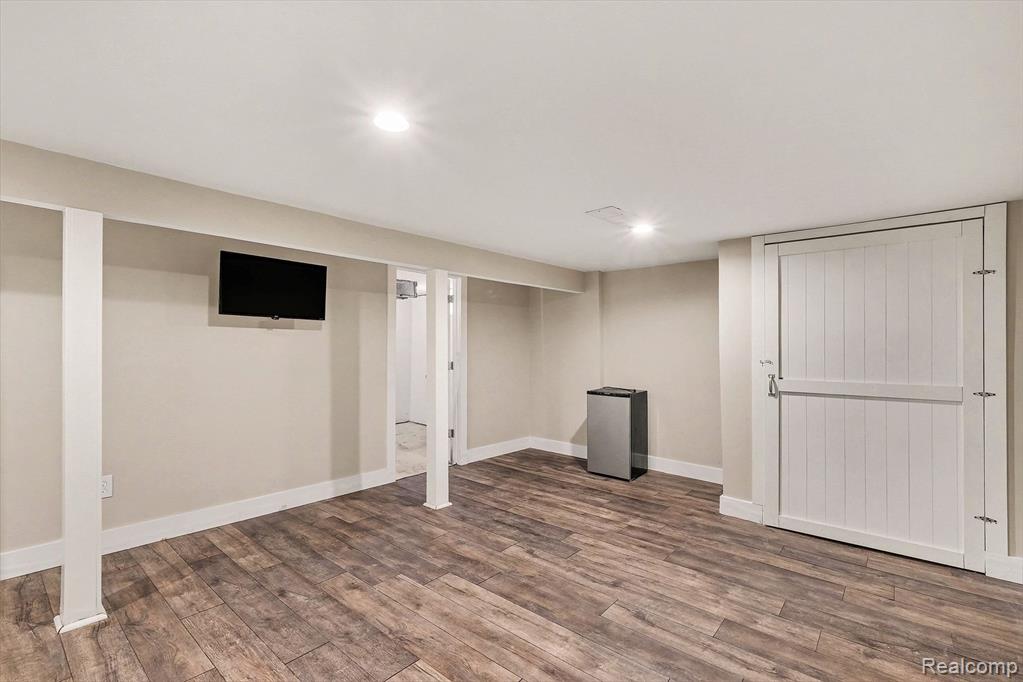 6090 Lancaster Drive, Flint, MI 48532 — Photo 22