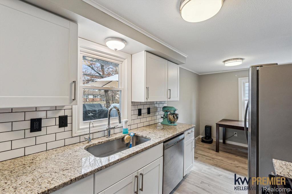 9660 COOLEY LAKE Road, White Lake, MI — Photo 11