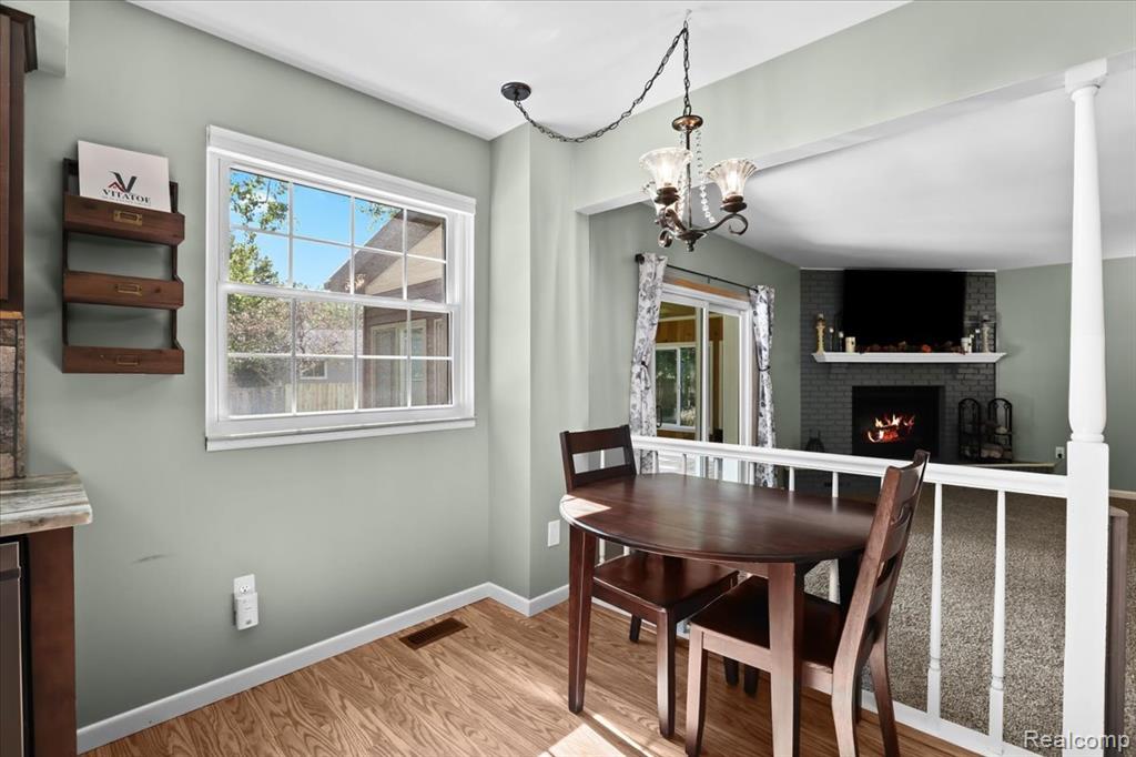 540 Dartmouth Crescent Court, Westland, MI — Photo 16