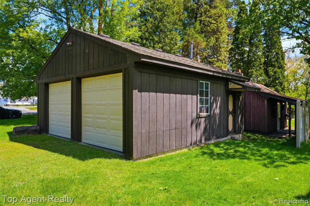 745 Karmada Street, Plymouth, MI 48170 — Photo 19