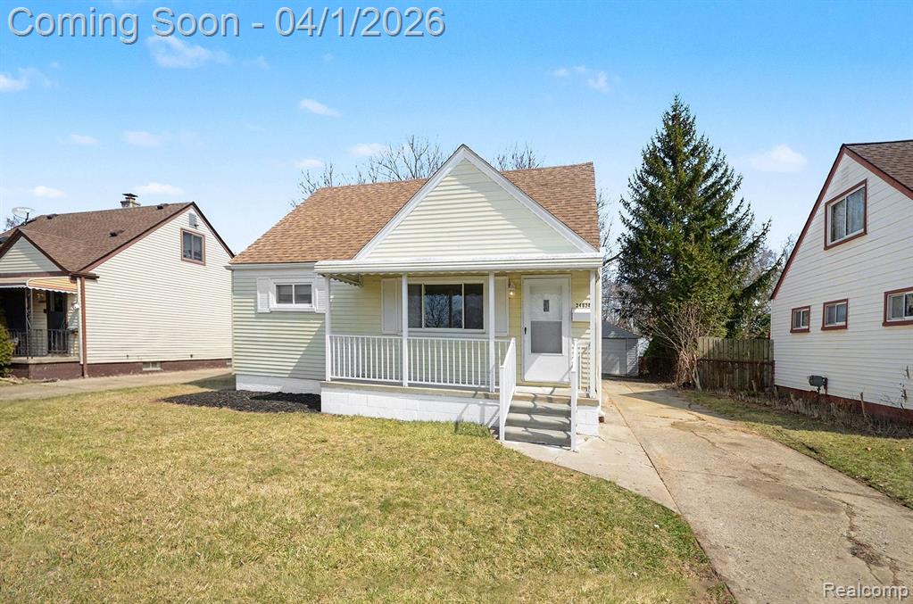 24834 Schroeder Avenue, Eastpointe, MI 48021 — Photo 4