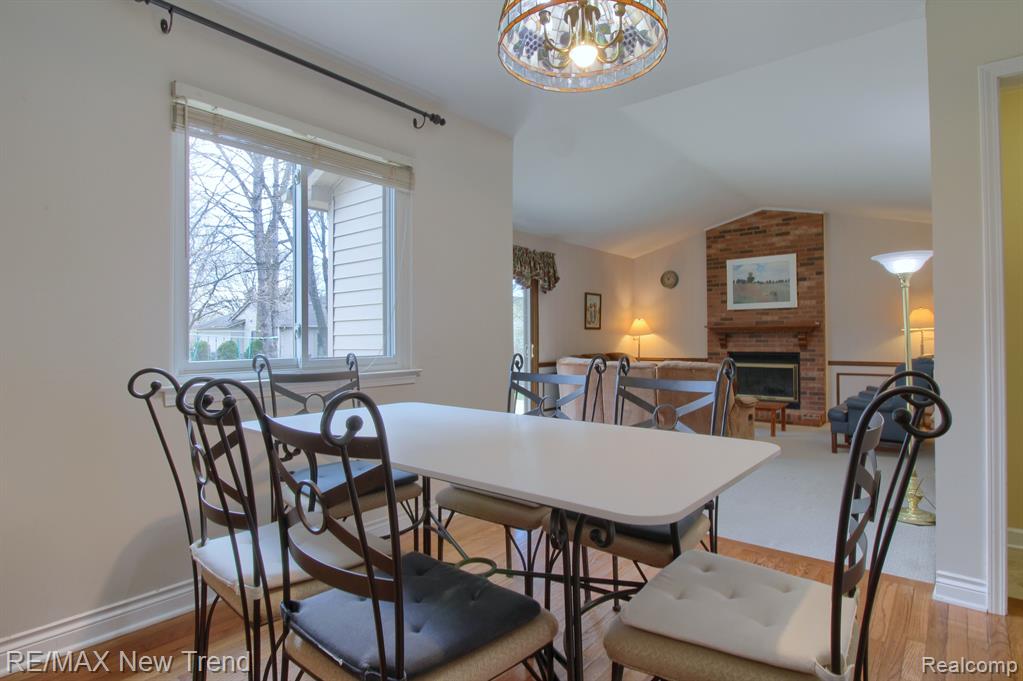 24802 SARAH FLYNN, Novi, MI — Photo 15