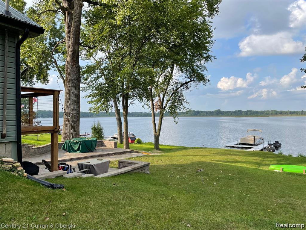 222 Ackerson Lake Drive, Jackson, MI 49201 — Photo 53