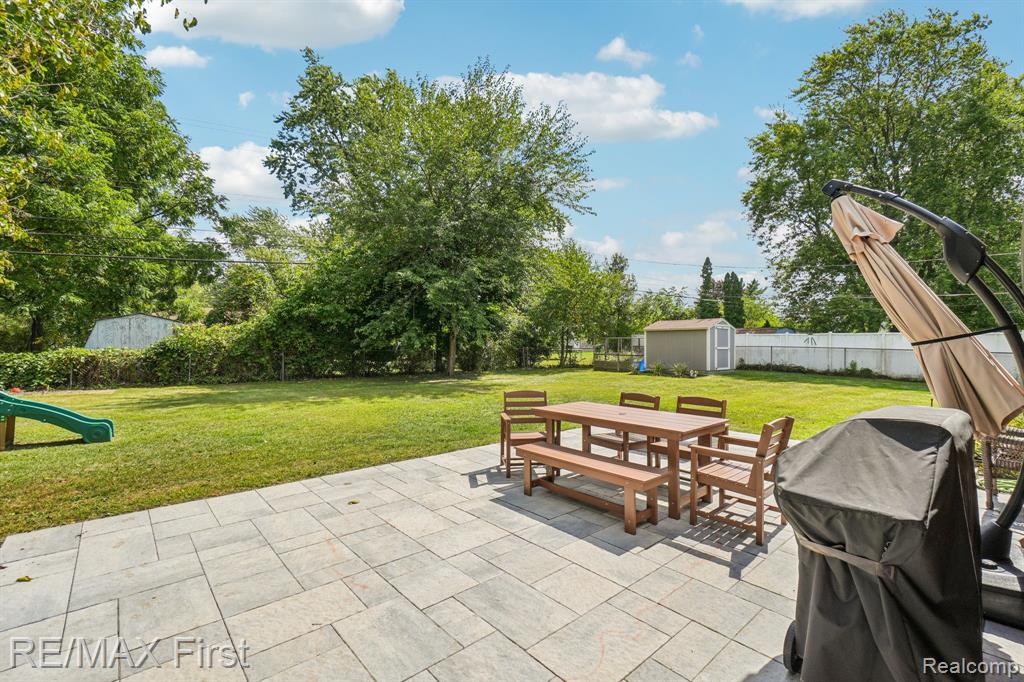 6024 Overlook, Clarkston, MI — Photo 32
