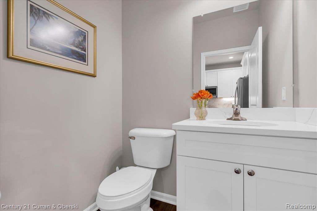 48442 EASTBRIDGE Drive, Canton, MI 48188 — Photo 11
