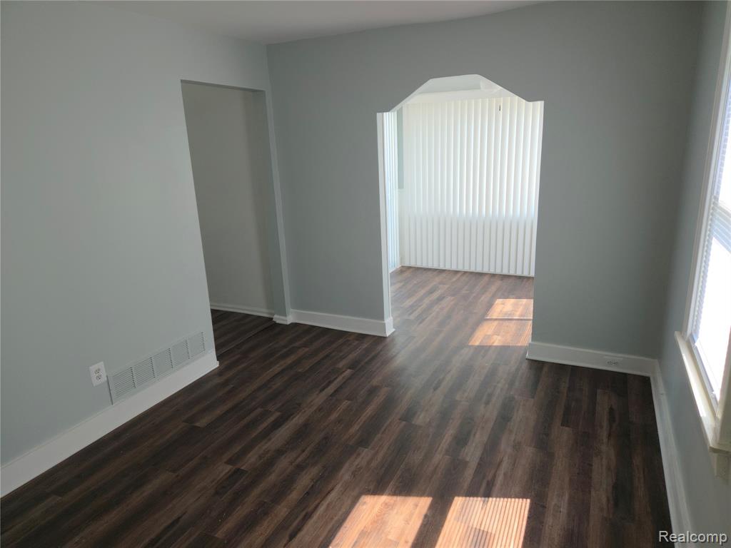 6589 Ziegler Street, Taylor, MI 48180 — Photo 3