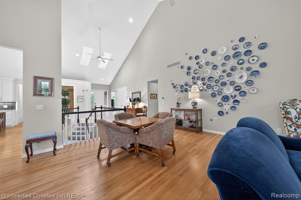 6390 Country Shire Lane, West Bloomfield, MI 48323 — Photo 10
