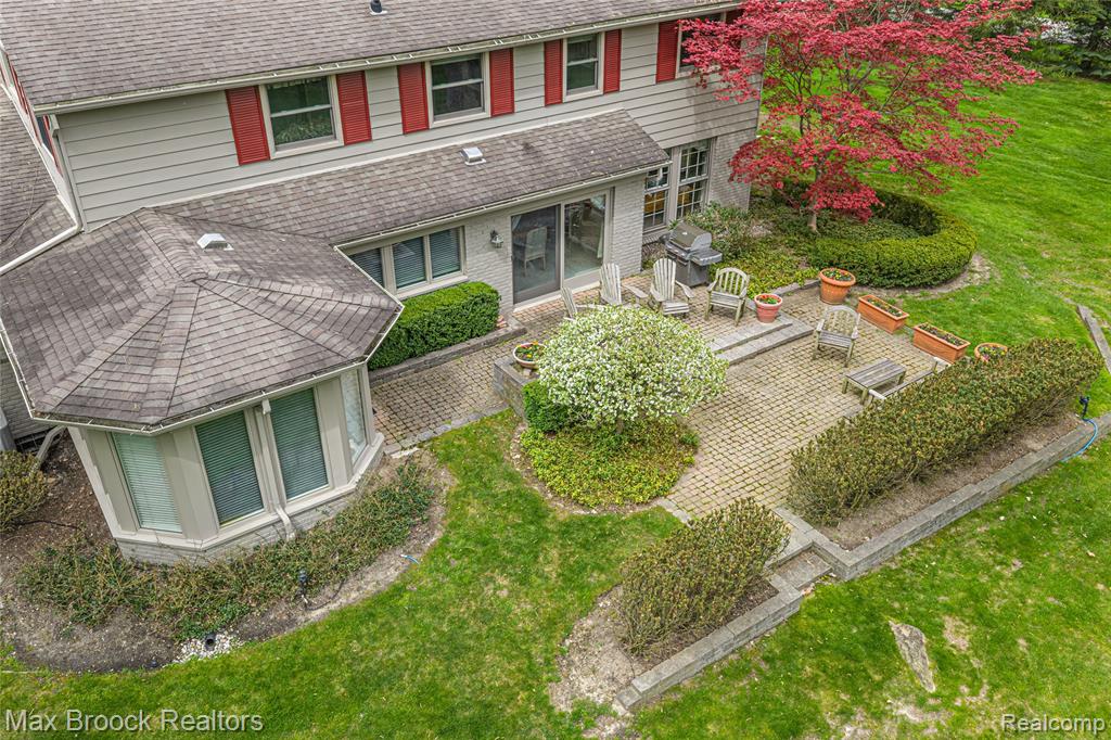 25933 Hersheyvale Drive, Franklin, MI 48025 — Photo 29