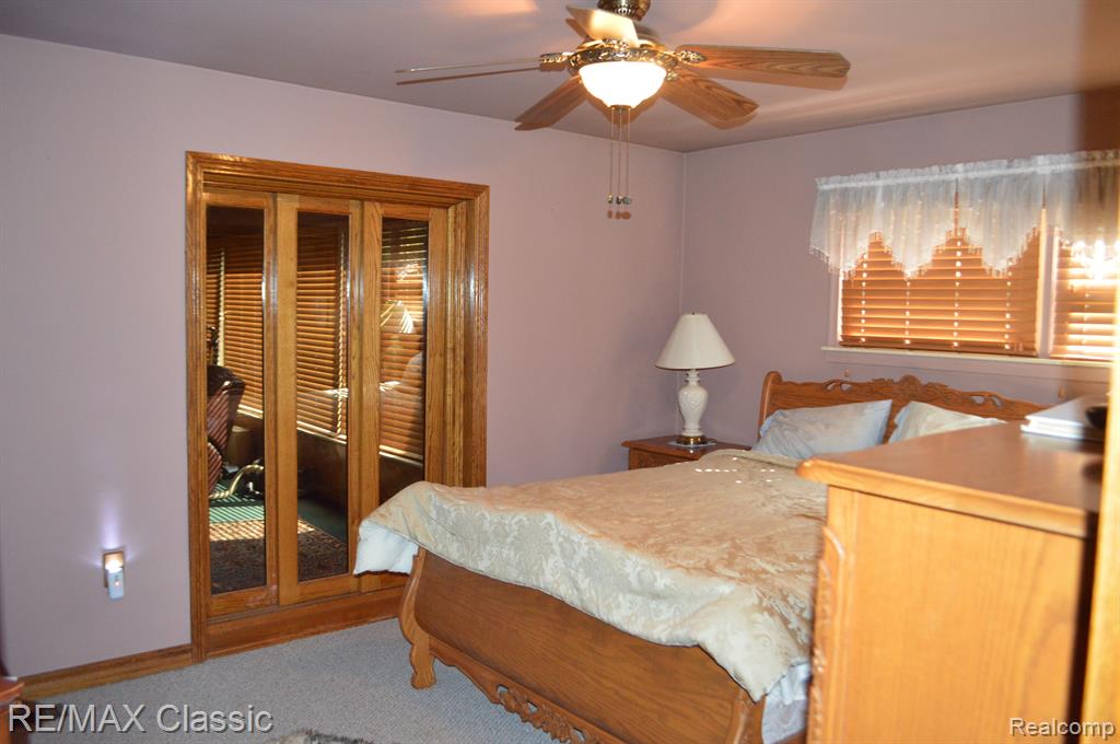 56000 9 MILE Road, South Lyon, MI 48178 — Photo 19