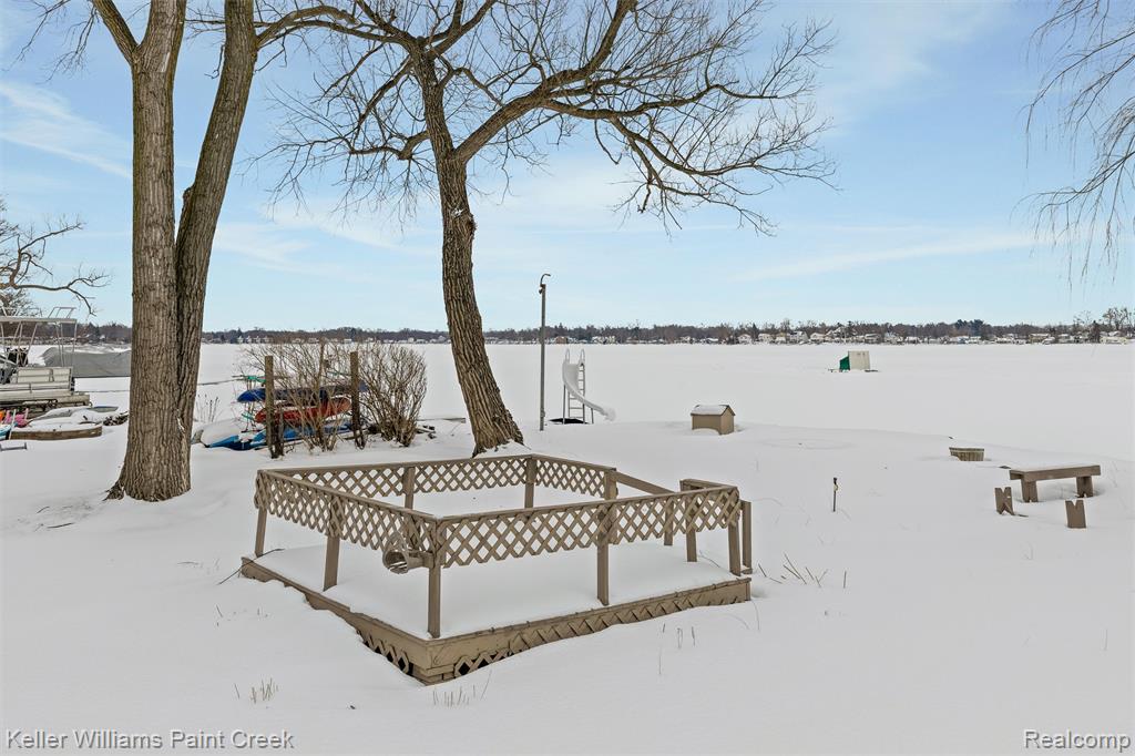10045 Highland Road, White Lake, MI — Photo 52